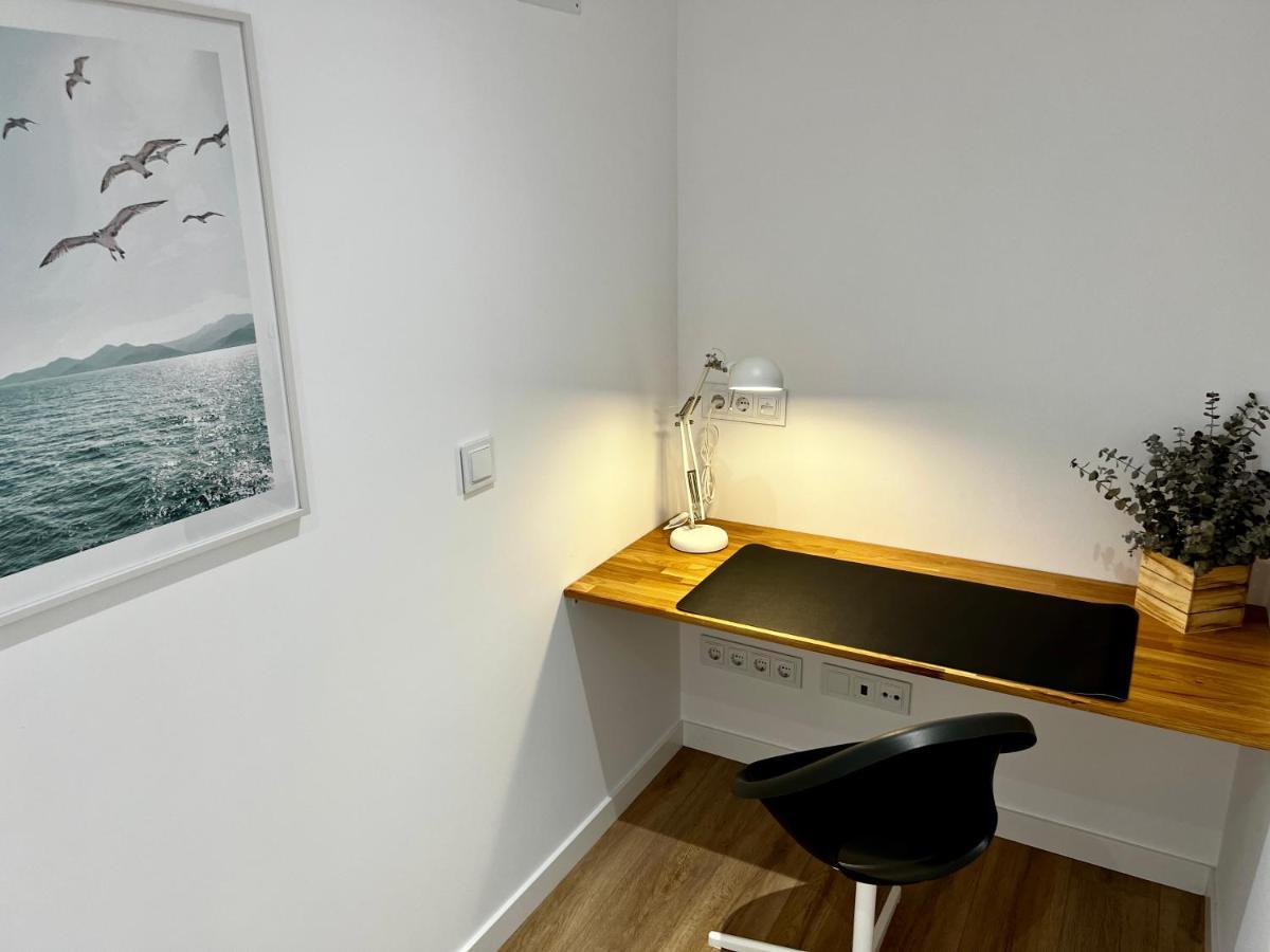 Fernandez Vega 3 Apartment ปอนเตอเรอัส ภายนอก รูปภาพ